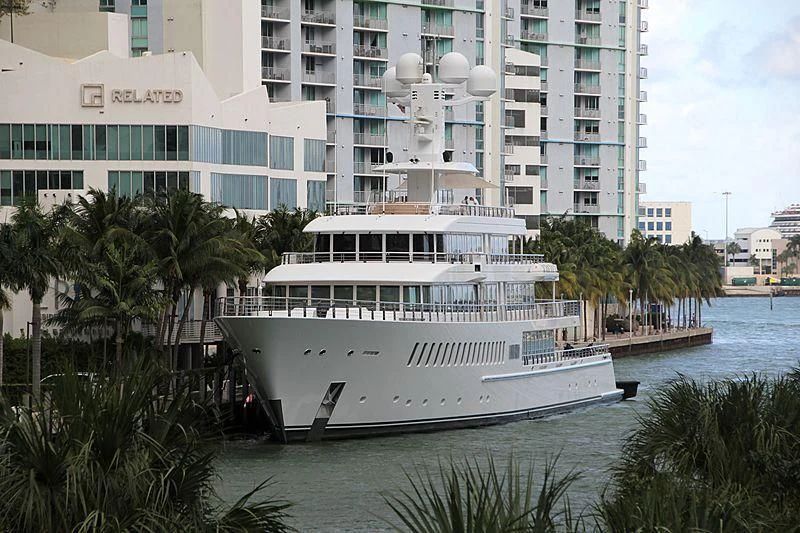 a large white boat in the water aboard FOUNTAINHEAD Yacht for Sale