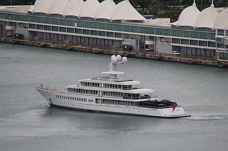 a large white boat in the water aboard FOUNTAINHEAD Yacht for Sale