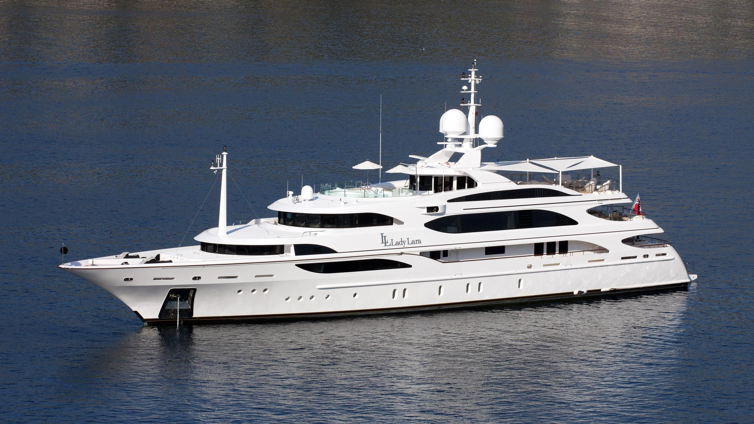 a white yacht in the water aboard ANDIAMO Yacht for Sale