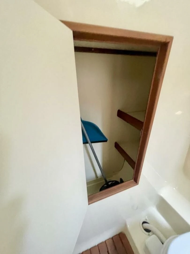 a mirror in a bathroom aboard ANDIAMO Yacht for Sale