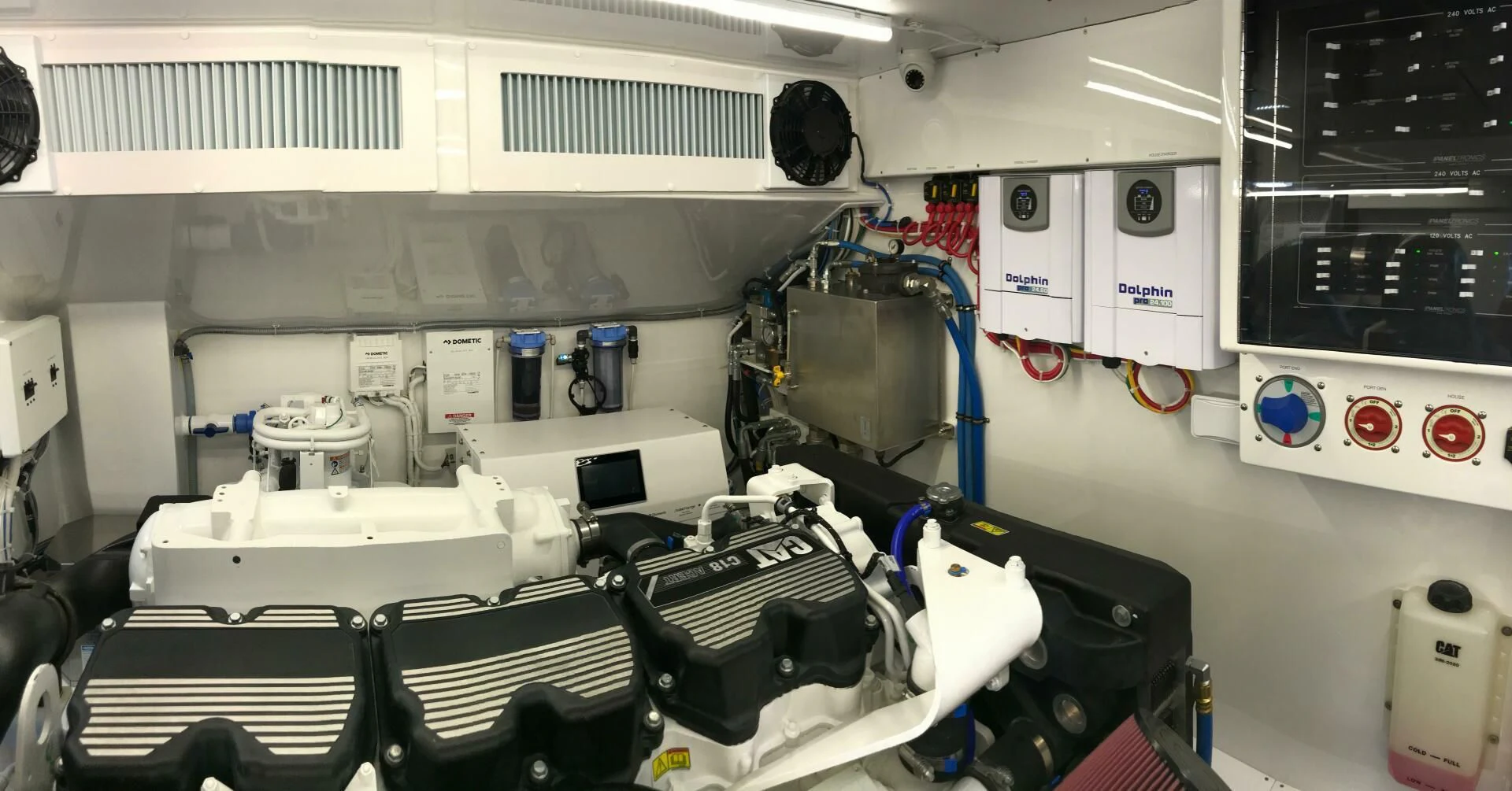 a machine with a large machine aboard PRIVATEER Yacht for Sale