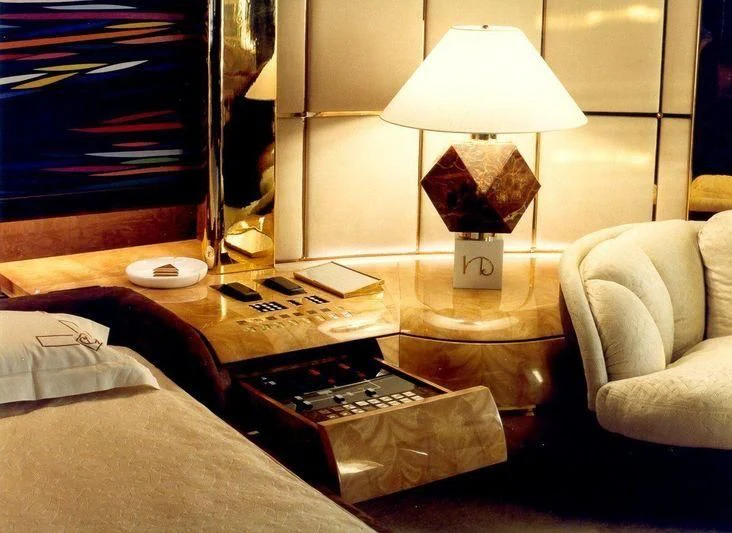 a lamp on a table aboard KINGDOM 5KR Yacht for Sale