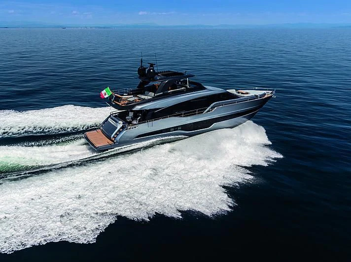 a boat on the water aboard CRANCHI SETTANTOTTO 78/01 Yacht for Sale