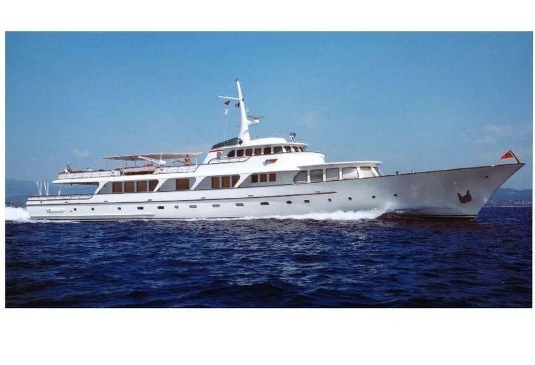 a white yacht in the water aboard ESPADARTE Yacht for Sale