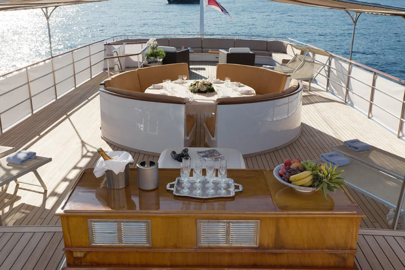 a large tub on a deck aboard SHAHA Yacht for Sale