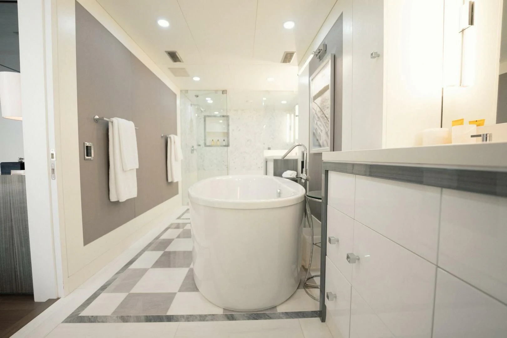 a bathroom with a large tub aboard BG Yacht for Sale