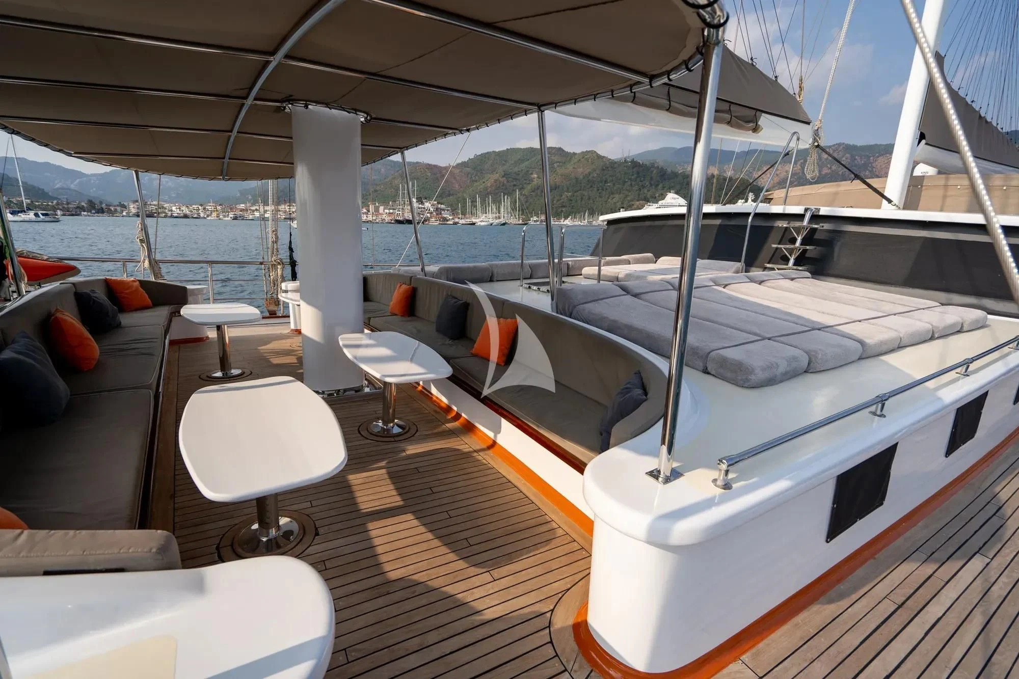 the inside of a boat aboard NEVRA QUEEN Yacht for Sale