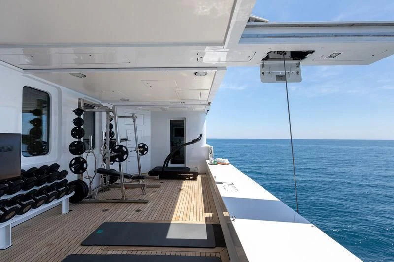 inside of a boat aboard TREEHOUSE Yacht for Sale
