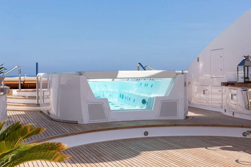 a large white building aboard TREEHOUSE Yacht for Sale