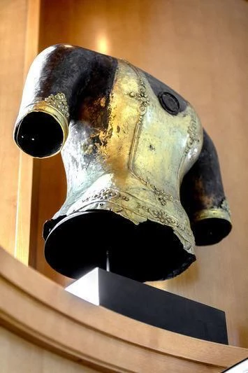 a statue of a head aboard TREEHOUSE Yacht for Sale