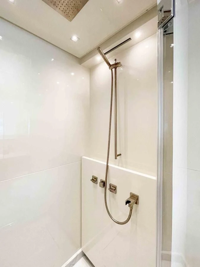 a shower unit with a glass door aboard SANLORENZO SX88/81 Yacht for Sale
