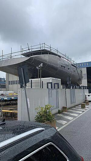 a building with a satellite dish aboard PERINI 47-M Yacht for Sale