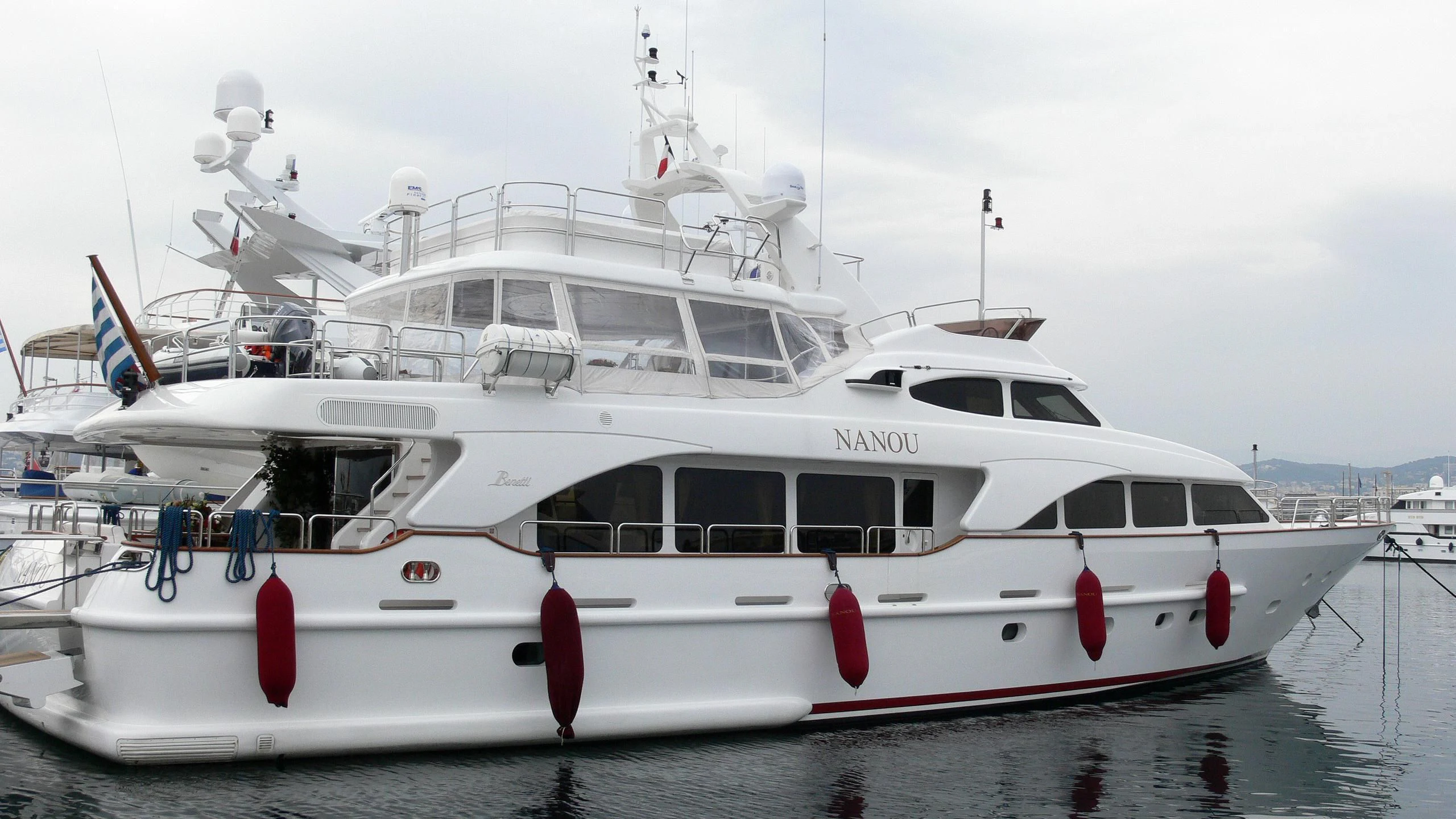 a white yacht in the water aboard MARQUES Yacht for Sale