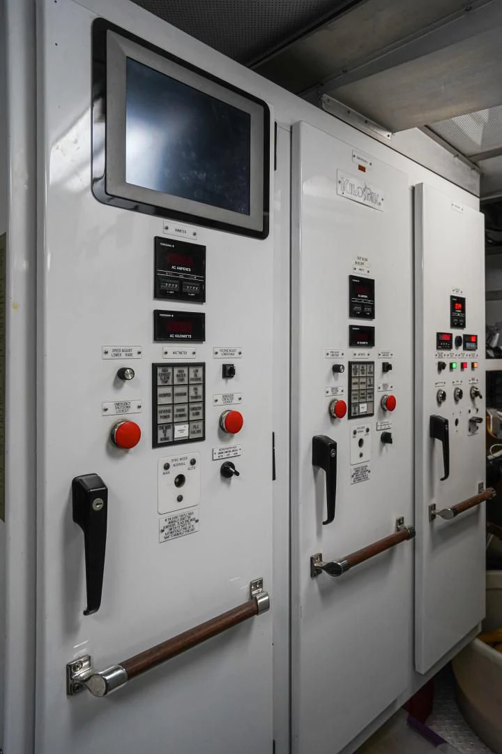 a machine with buttons and a screen aboard CHECKERS Yacht for Sale