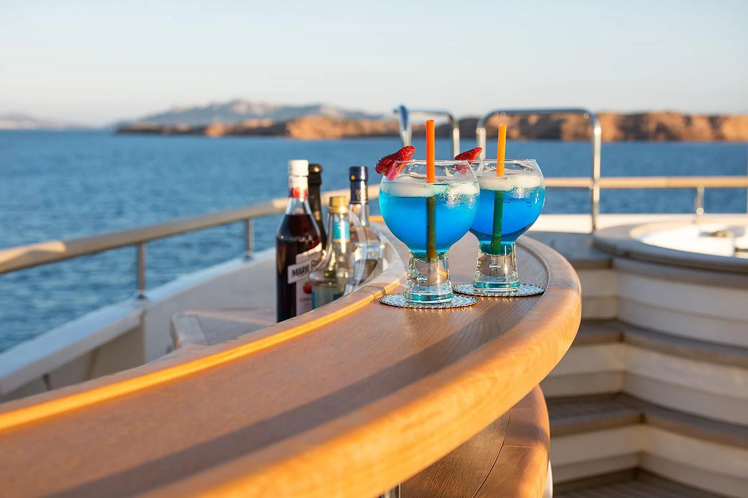 a boat with drinks and a straw aboard SOURAYA Yacht for Sale