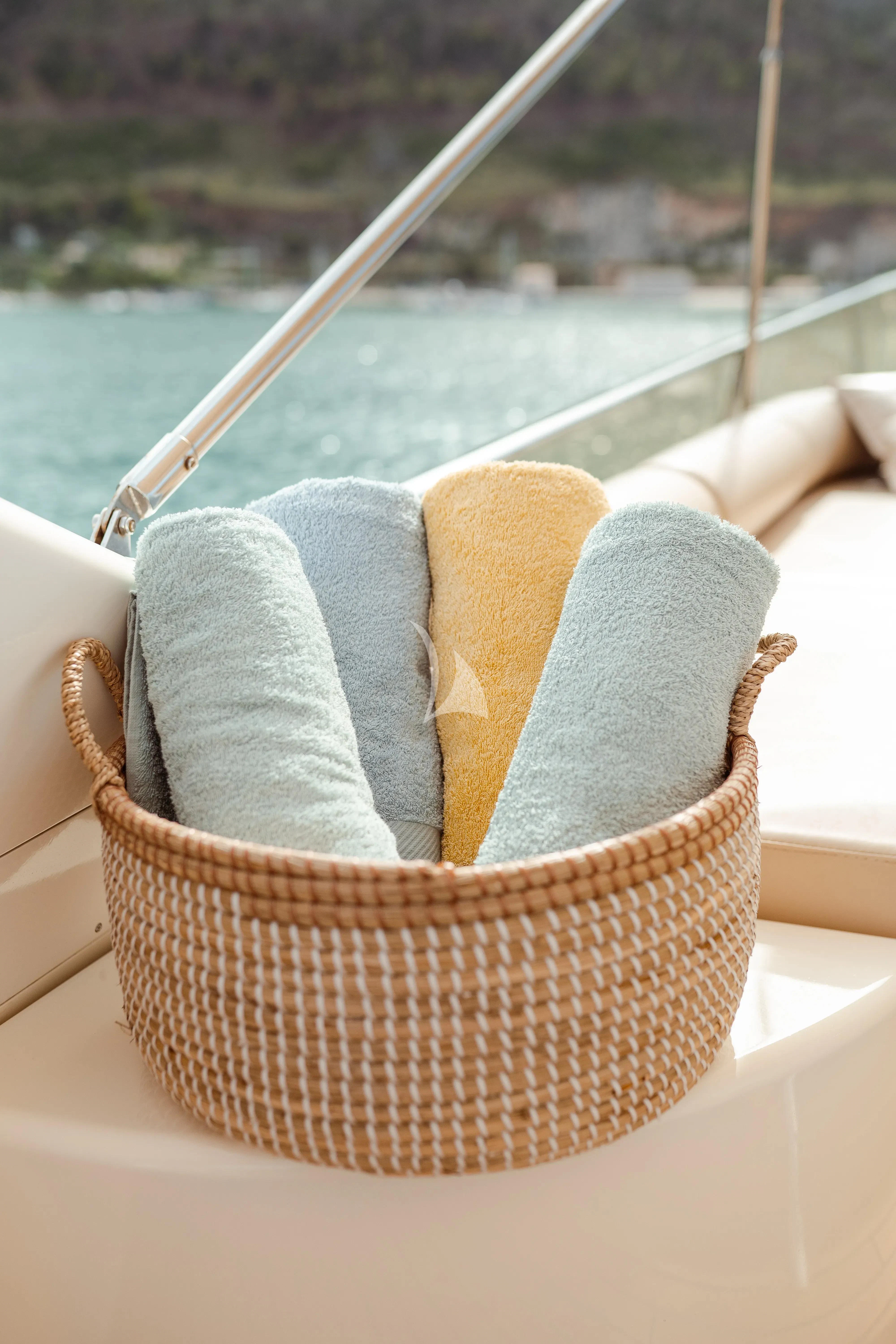 towels on a boat aboard JAUNI Yacht for Sale