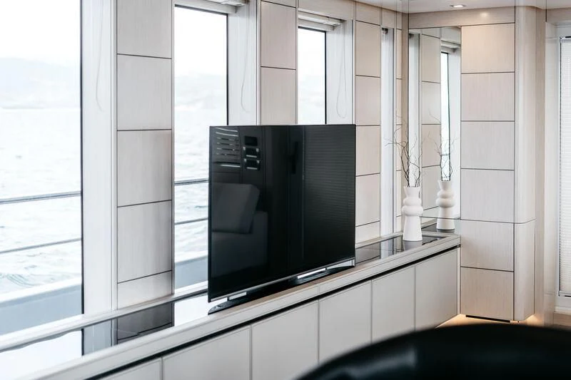 a tv on a window sill aboard LEMANJA Yacht for Sale