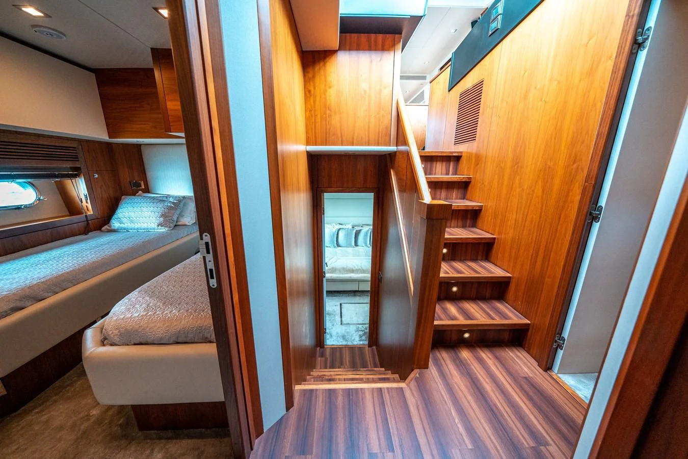 a room with bunk beds aboard SUNSEEKER 84 Yacht for Sale