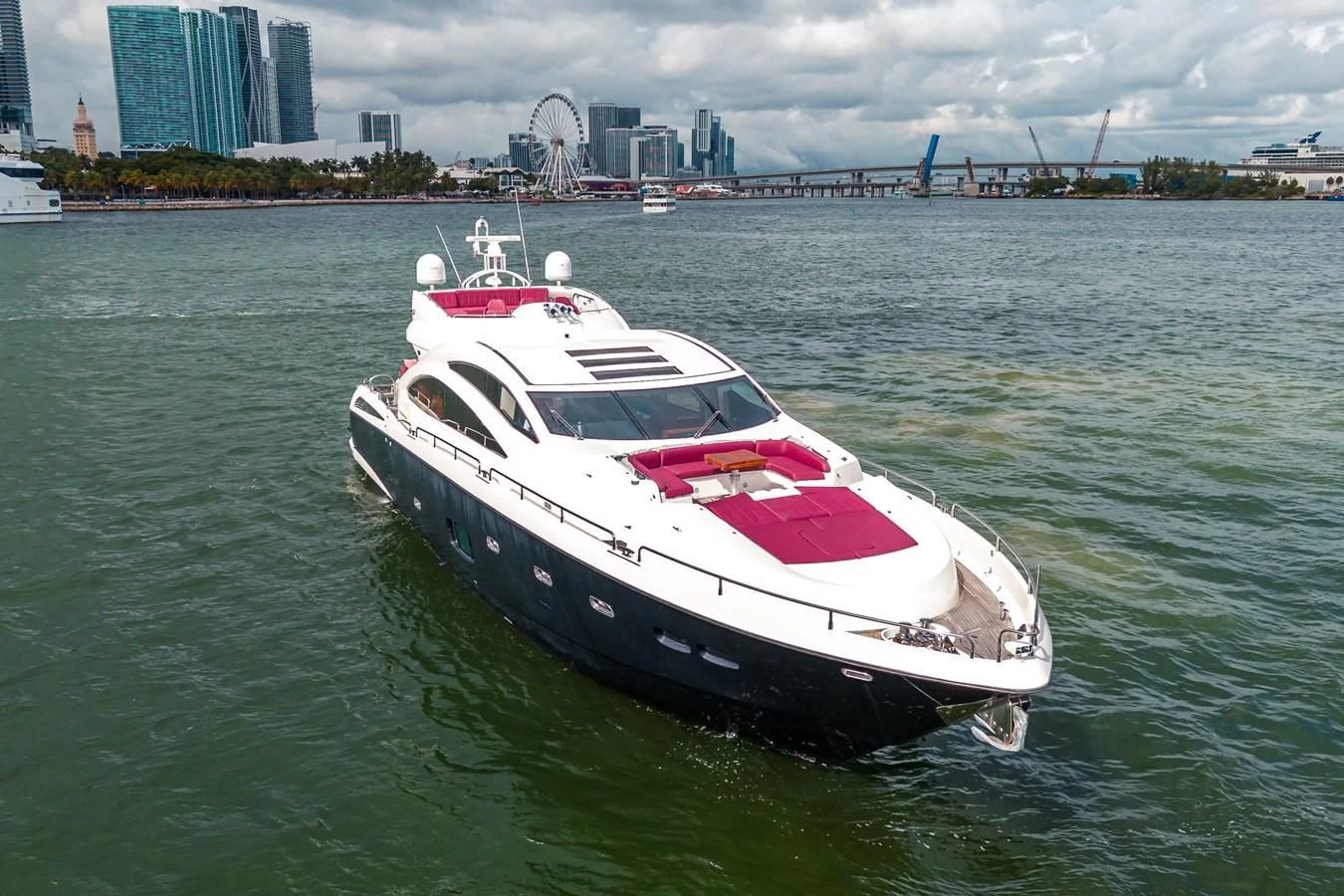 a boat in the water aboard SUNSEEKER 84 Yacht for Sale