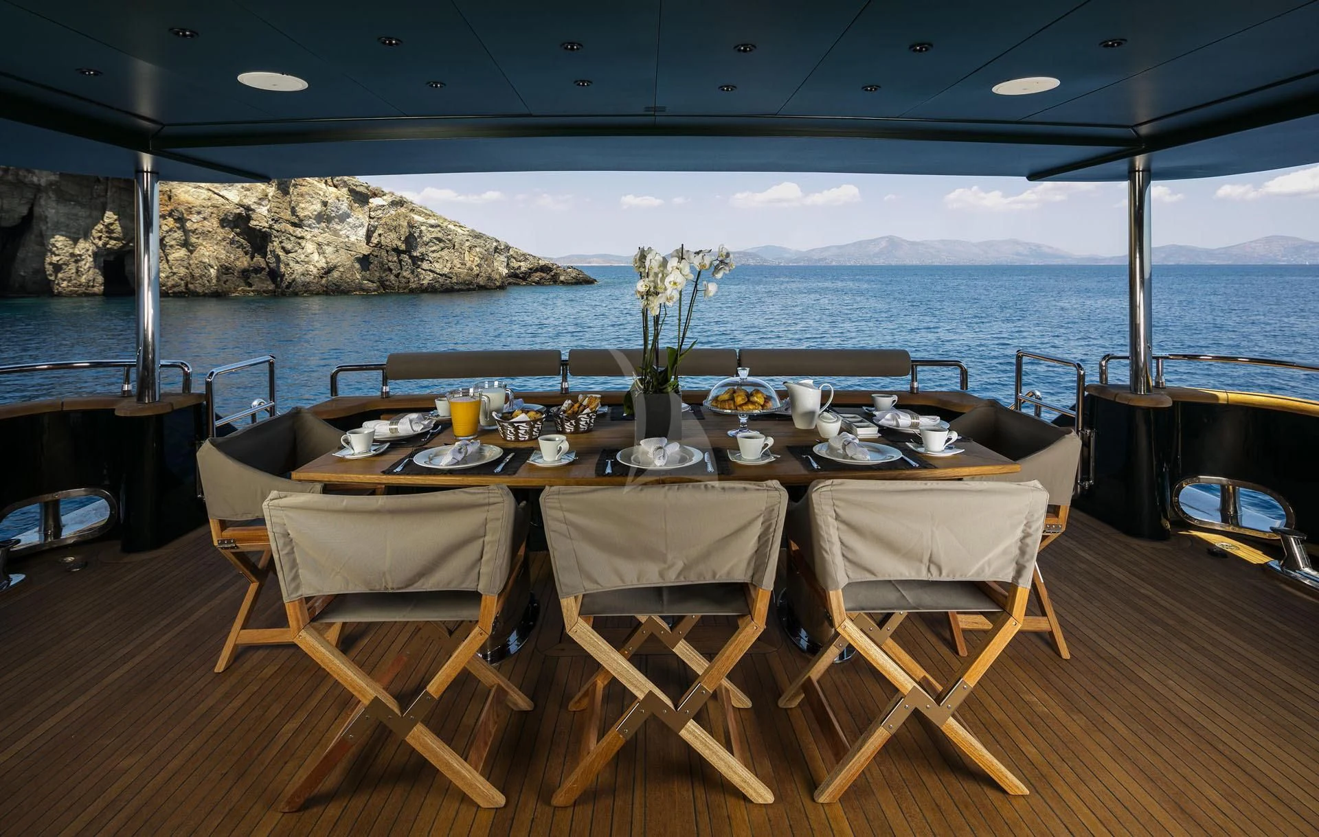 a table set for a meal aboard CAN'T REMEMBER Yacht for Sale
