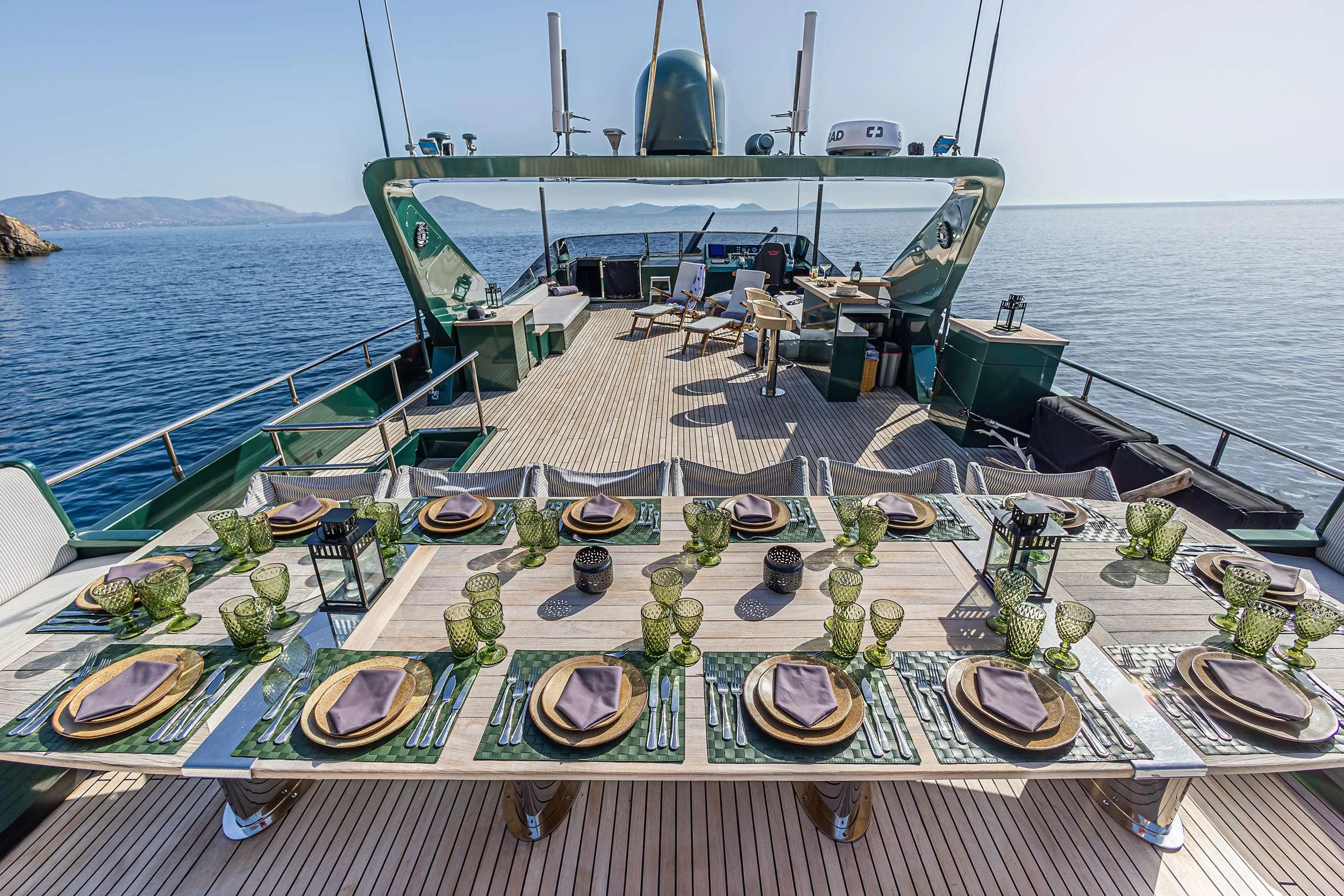 a boat with umbrellas on it aboard CAN'T REMEMBER Yacht for Sale