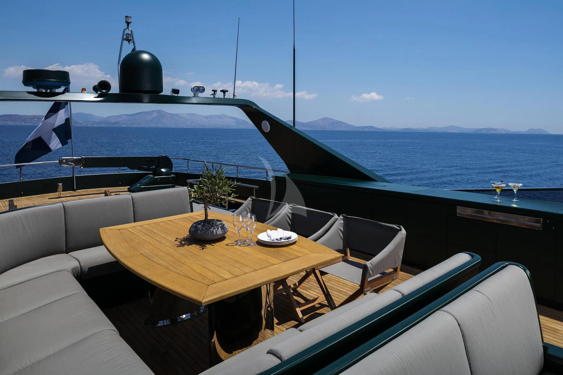 a table on a boat aboard CAN'T REMEMBER Yacht for Sale