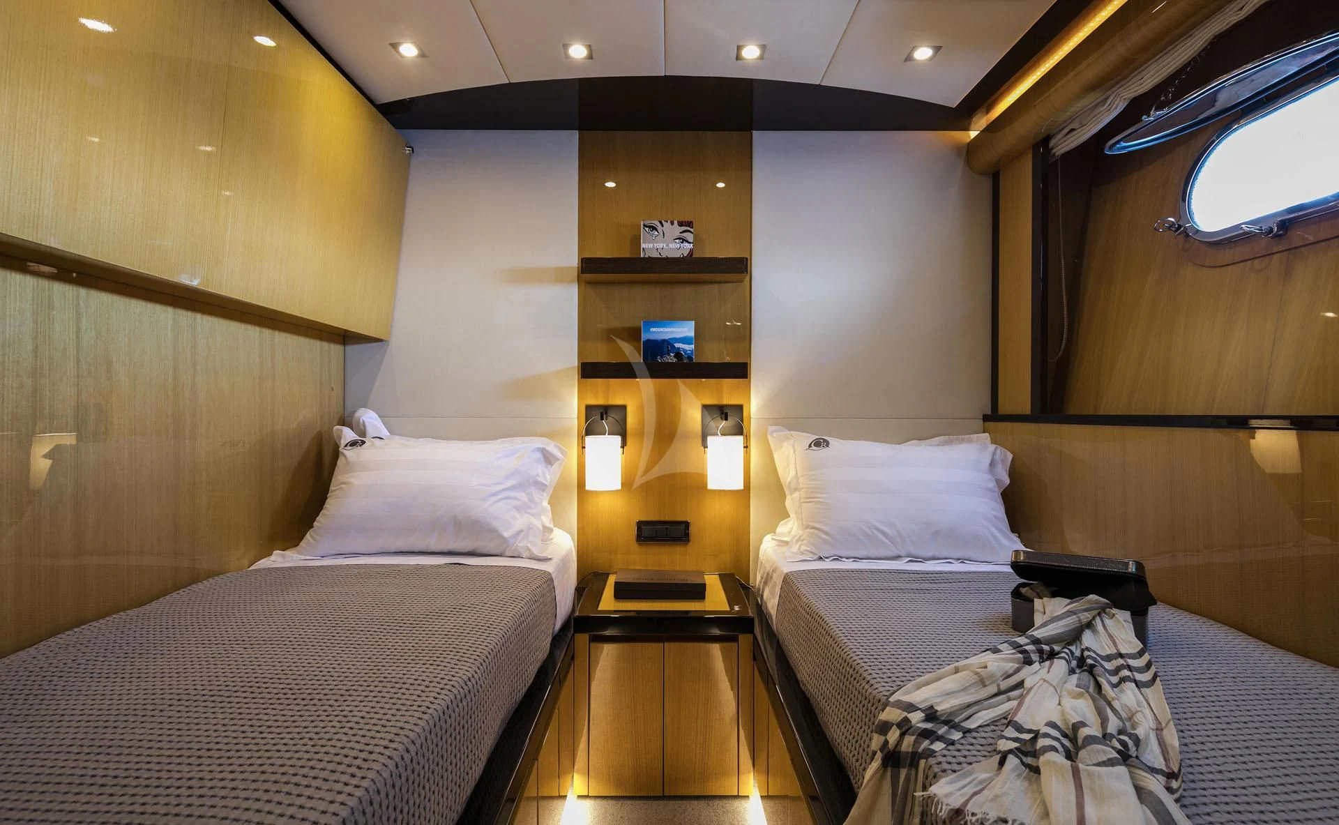 a room with two beds aboard CAN'T REMEMBER Yacht for Sale