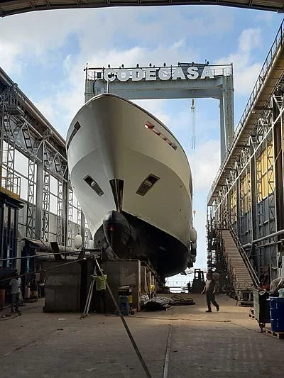 a large metal cylinder aboard FRAMURA Yacht for Sale