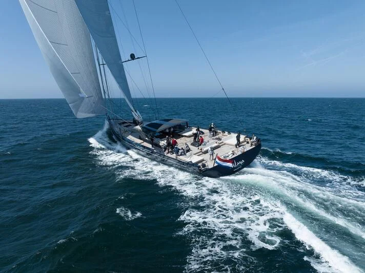 a boat sailing on the sea aboard NILAYA Yacht for Sale