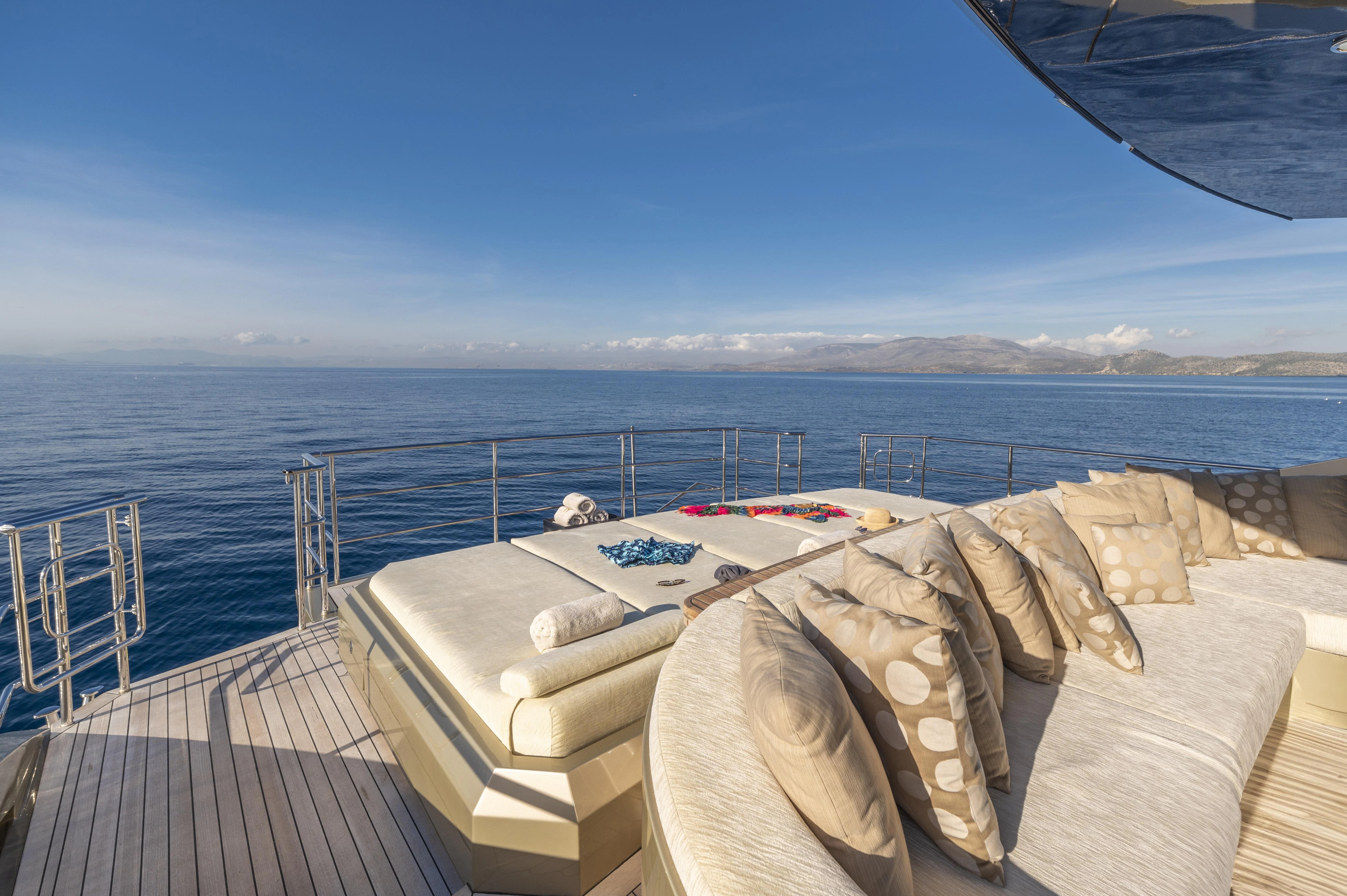 a bed on a boat aboard HOKULANI Yacht for Sale