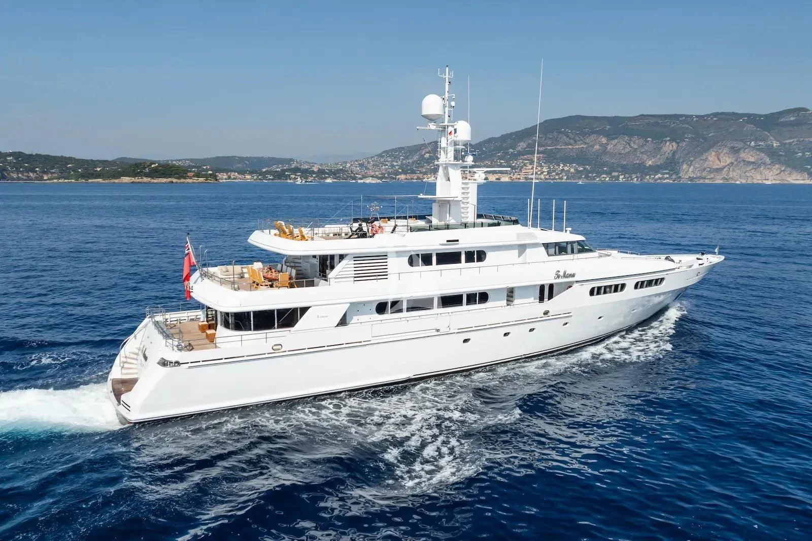 Watch Video for TE MANU Yacht for Charter