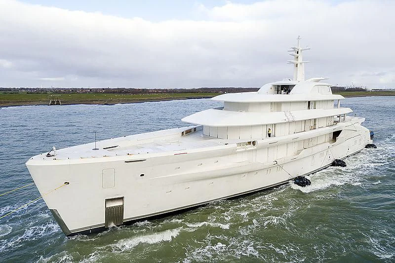 a white boat in the water aboard ENERGY Yacht for Sale