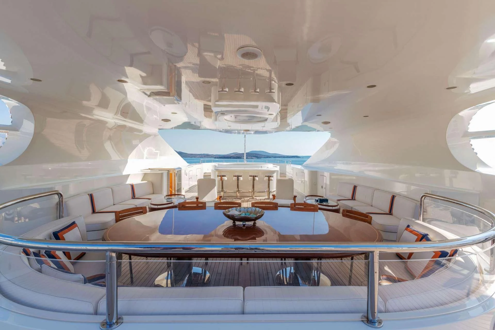 a room with a large white ceiling aboard SUNDAY Yacht for Charter
