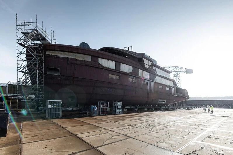 a large metal structure aboard HORIZON II Yacht for Sale