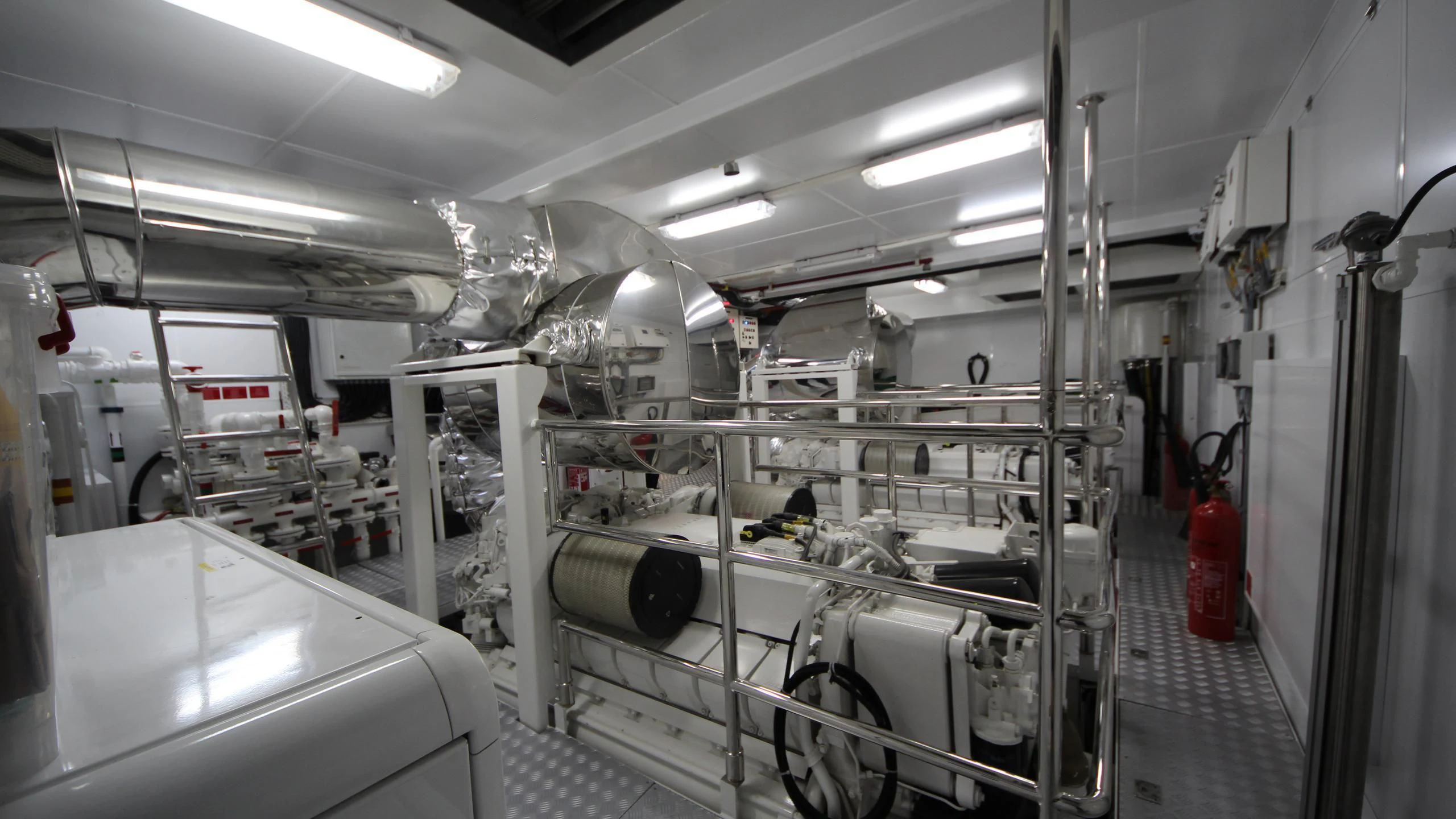 a room with machinery aboard OCEAN CLUB Yacht for Sale