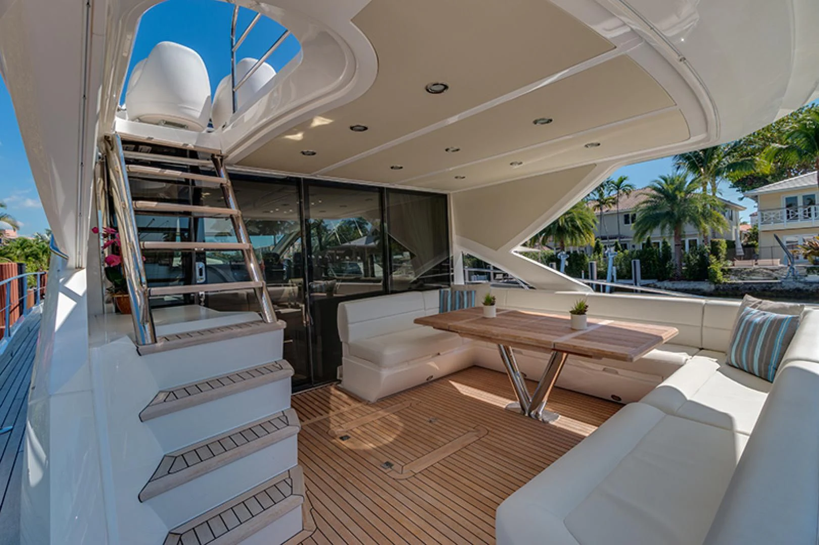 a modern looking living room aboard LONG WAY ROUND Yacht for Sale