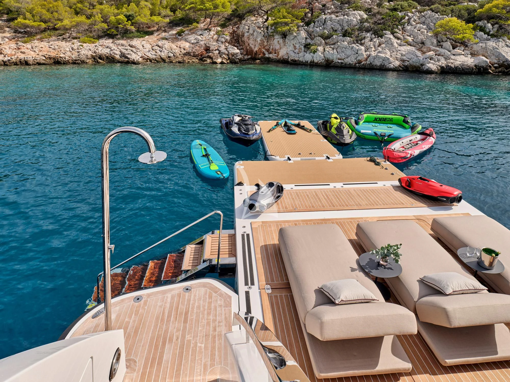 boats on the water aboard PARA BELLVM Yacht for Charter