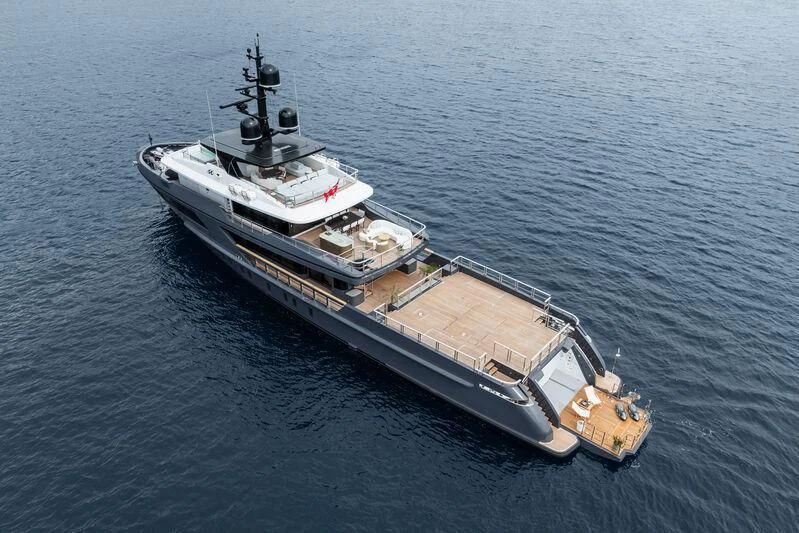 a ship in the water aboard PARA BELLVM Yacht for Charter