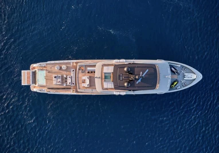 a ship in the water aboard PARA BELLVM Yacht for Charter