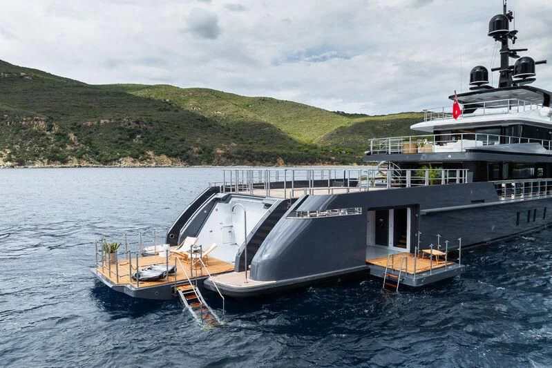 a boat in the water aboard PARA BELLVM Yacht for Charter