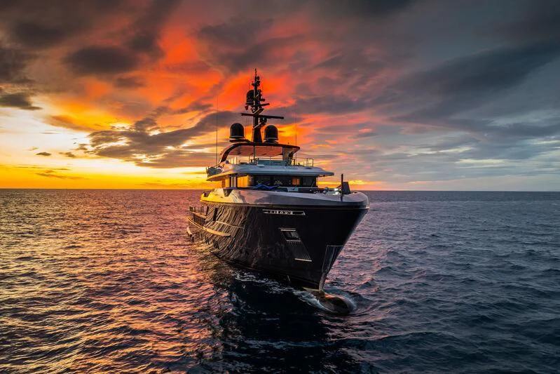 a boat in the water aboard PARA BELLVM Yacht for Charter