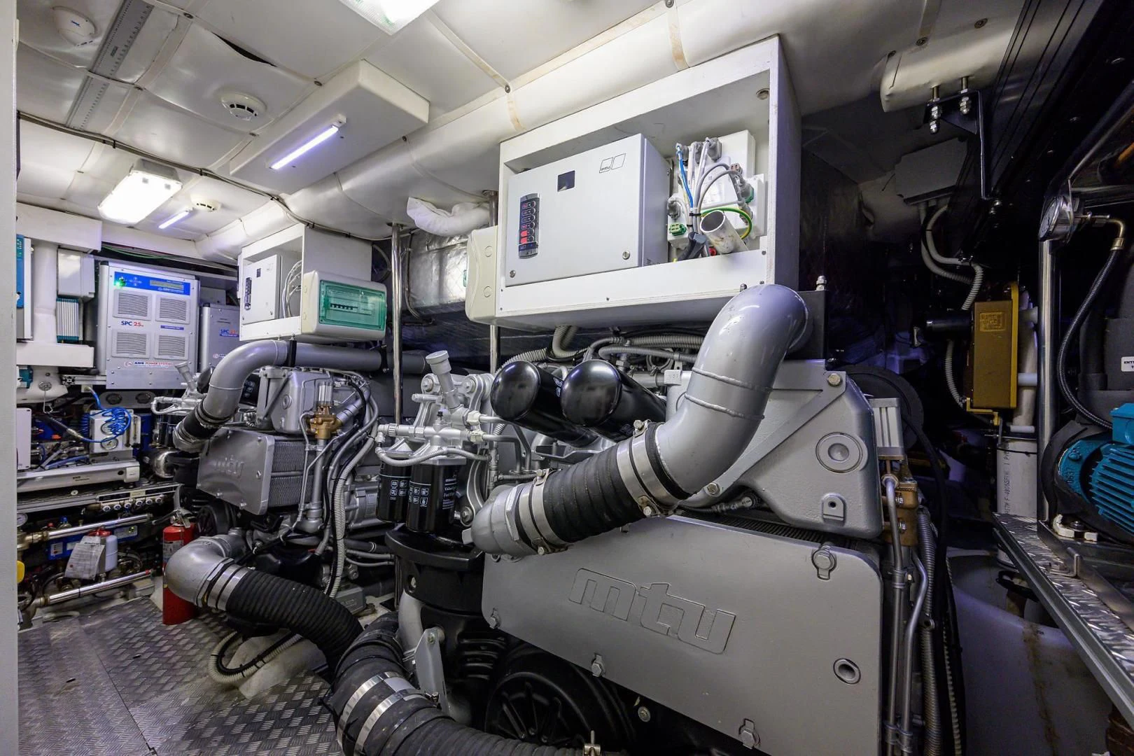 a machine inside a room aboard AFRICAN WILD DOG Yacht for Sale