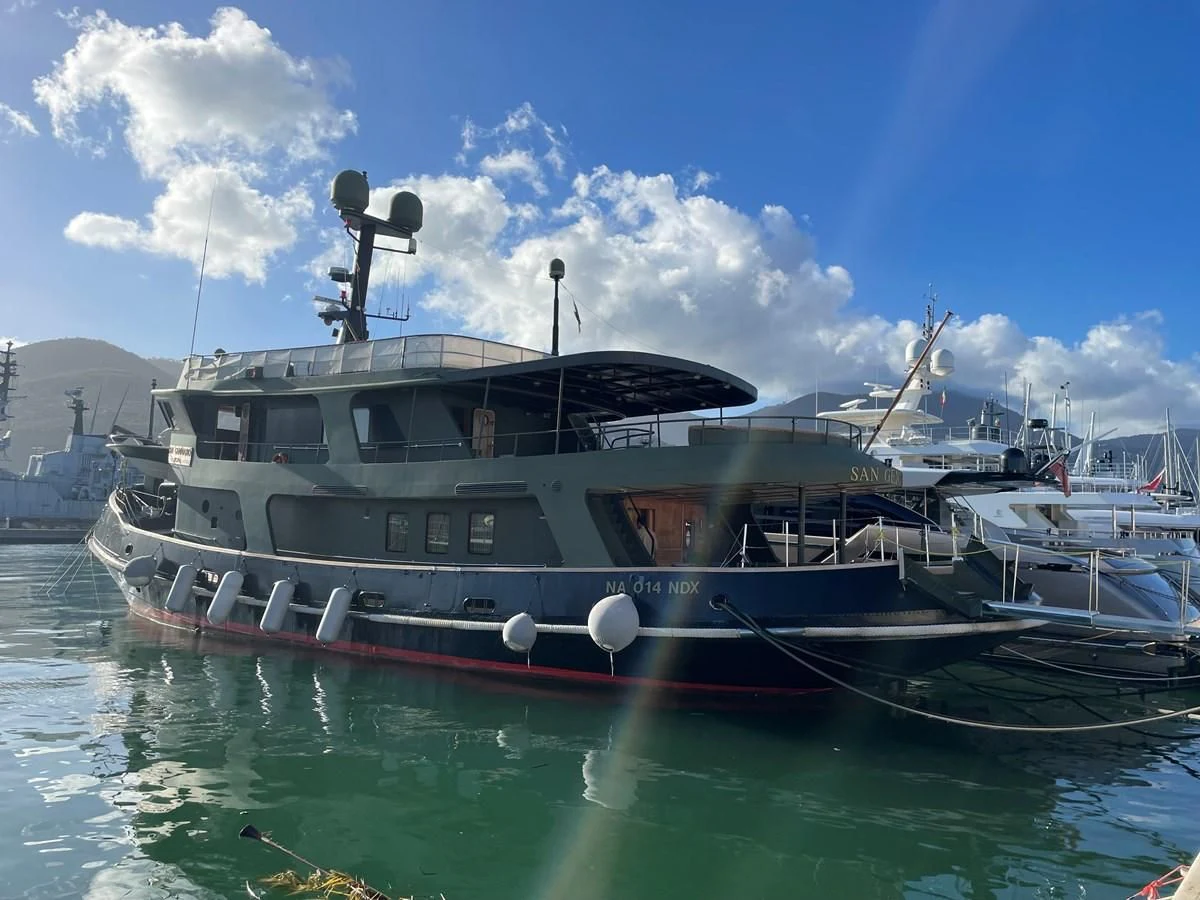 a boat in the water aboard SAN GENNARO Yacht for Sale