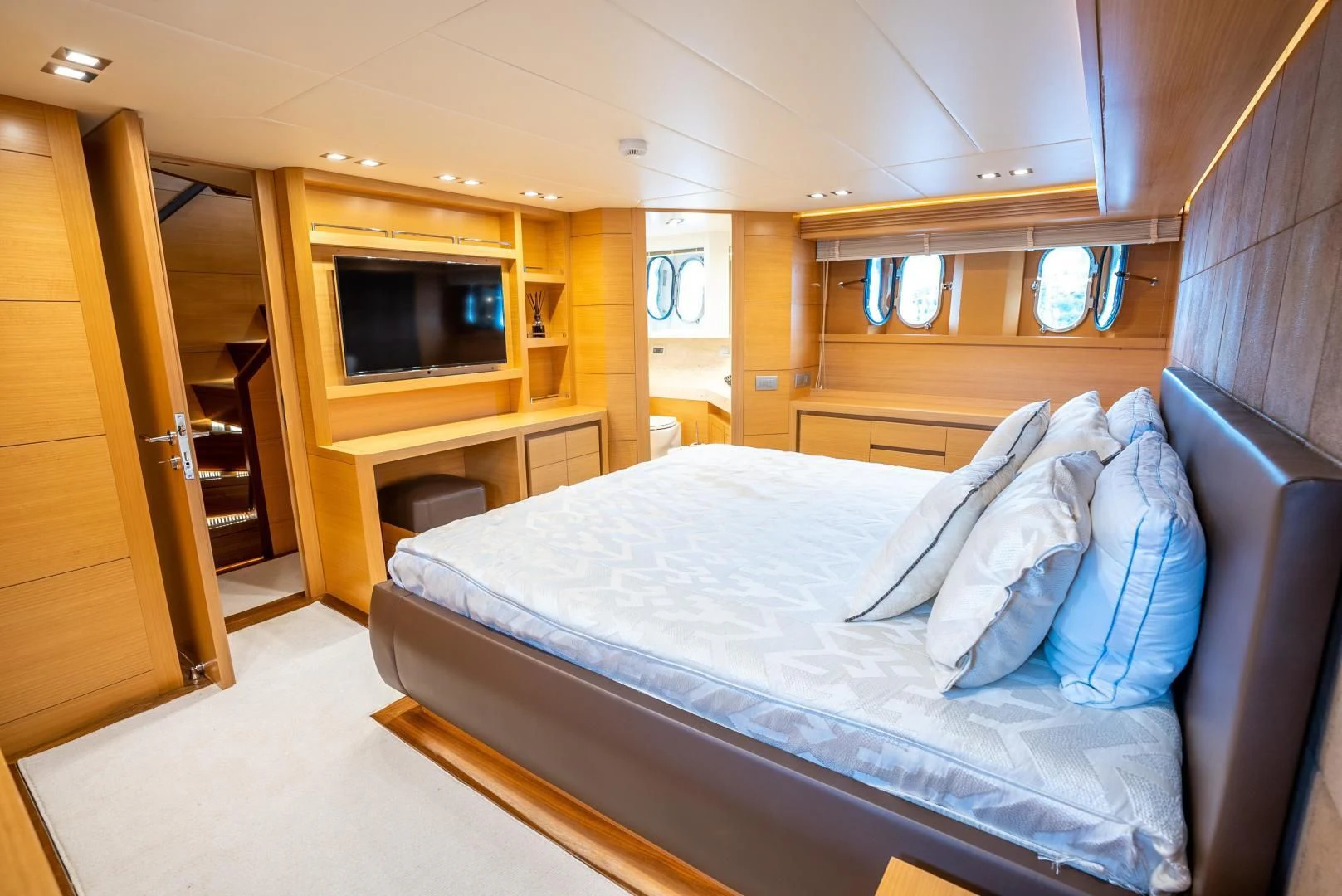 a bed in a cabin aboard NEVER REST Yacht for Sale