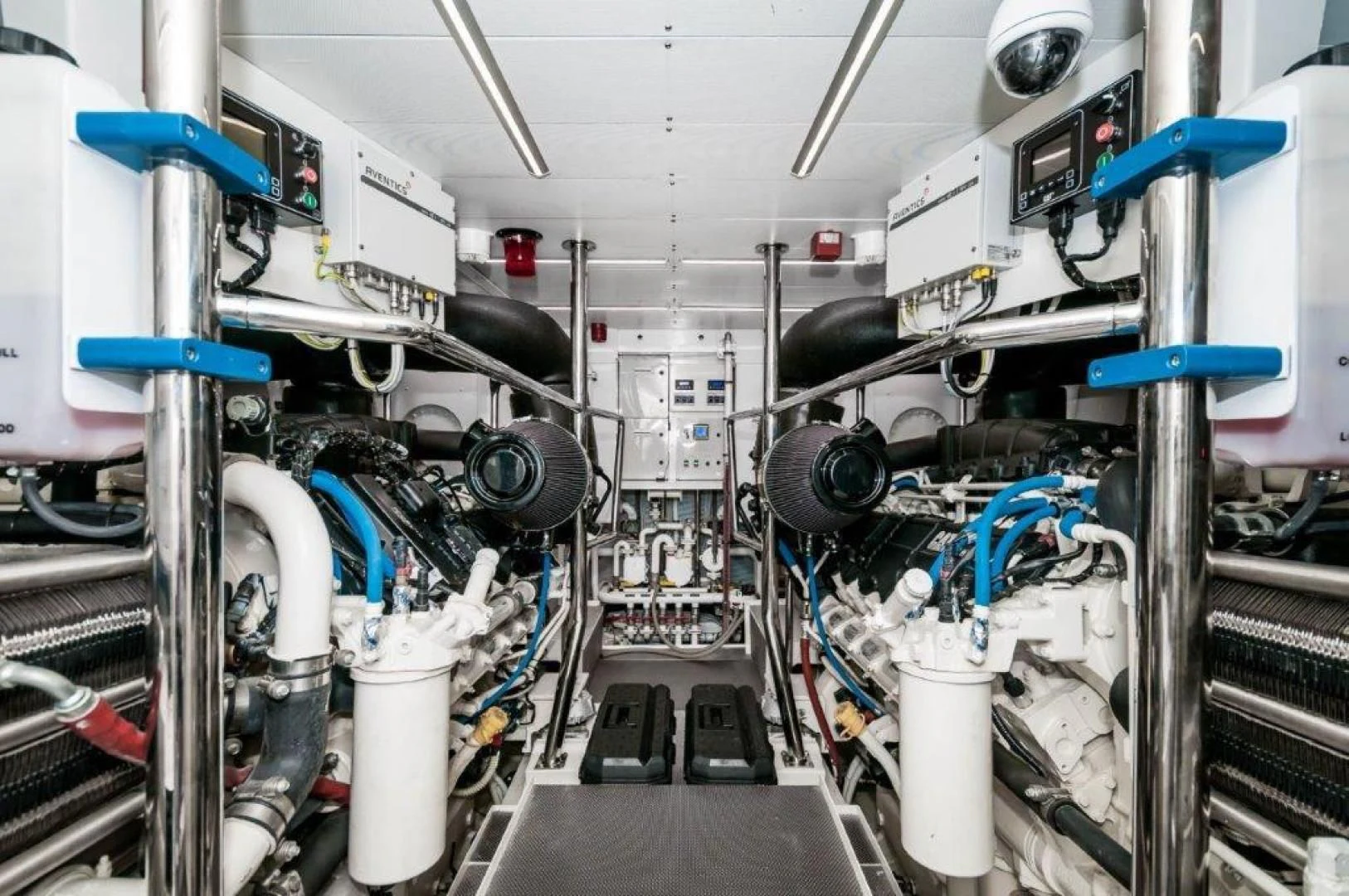 a room with several machines aboard NEVER REST Yacht for Sale