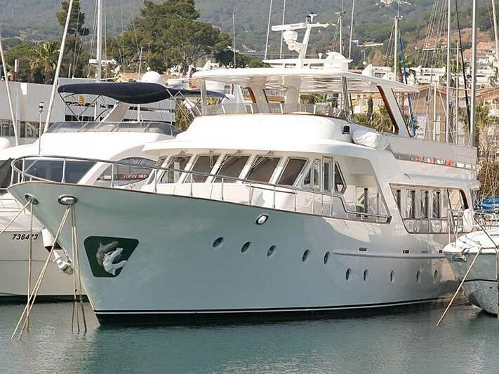 a boat in the water aboard MI AMOR Yacht for Sale