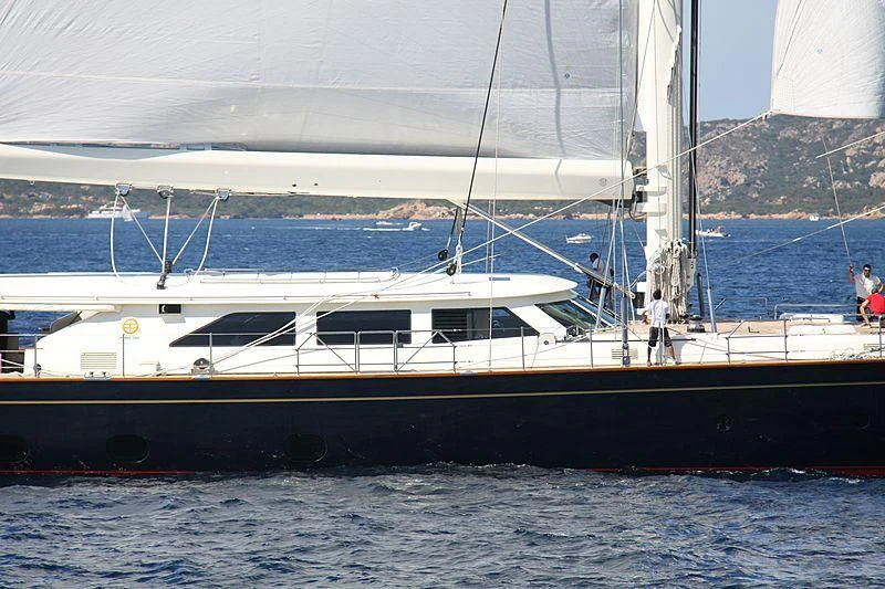 a boat in the water aboard HERITAGE OF LONDON Yacht for Sale
