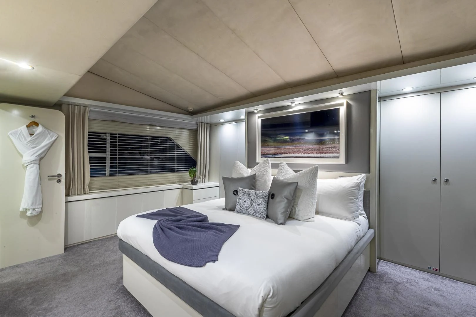 a bed in a room aboard KARTAL YUVASI Yacht for Charter