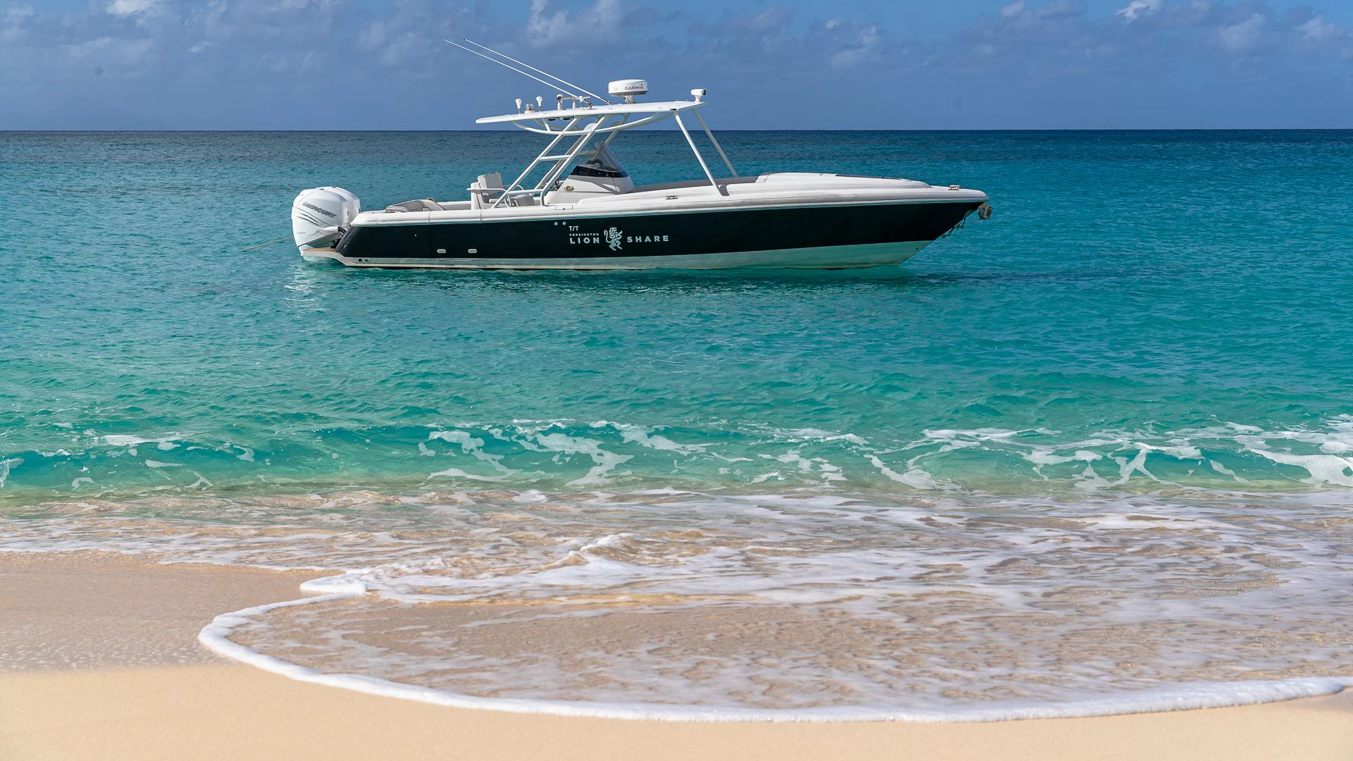 a boat on the beach aboard KARTAL YUVASI Yacht for Charter