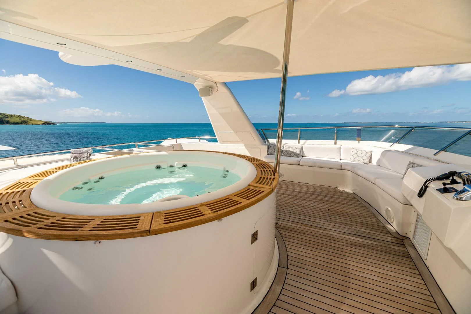 a pool on a deck aboard KARTAL YUVASI Yacht for Charter